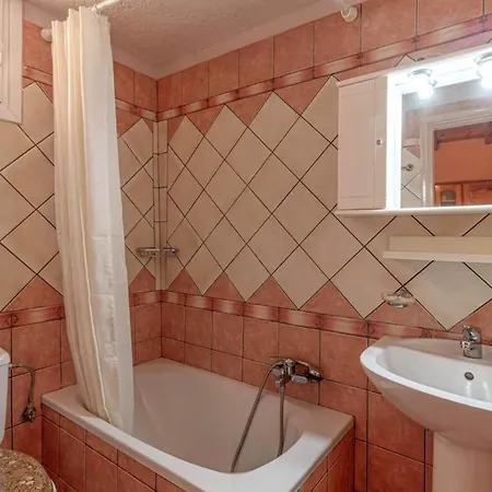 Apartment Spiros Amazing House